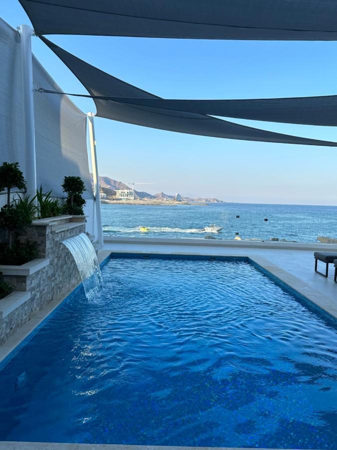 Al Dana Sea View Villa Fujairah Buitenkant foto