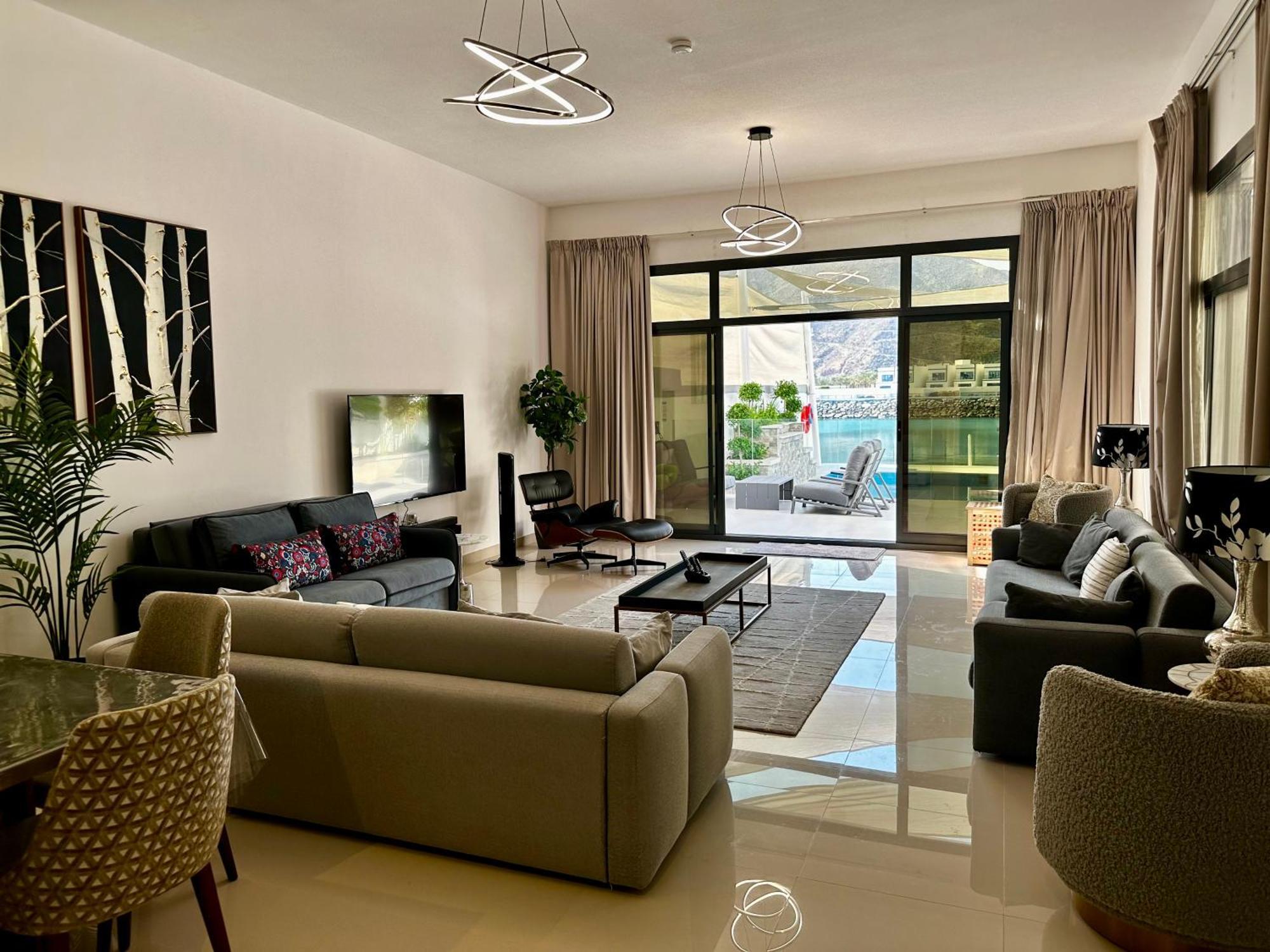 Al Dana Sea View Villa Fujairah Buitenkant foto